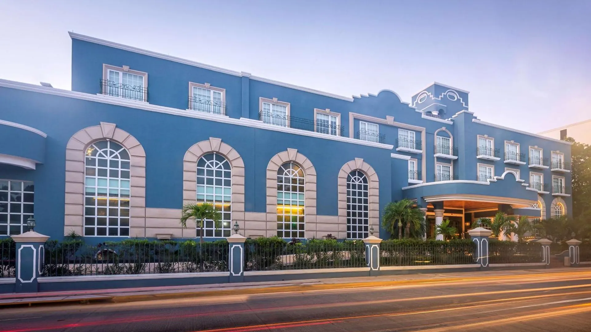 Villa Mercedes Curio Collection By Hilton contacts