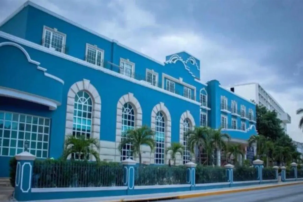 Villa Mercedes Curio Collection By Hilton Merida 4*,