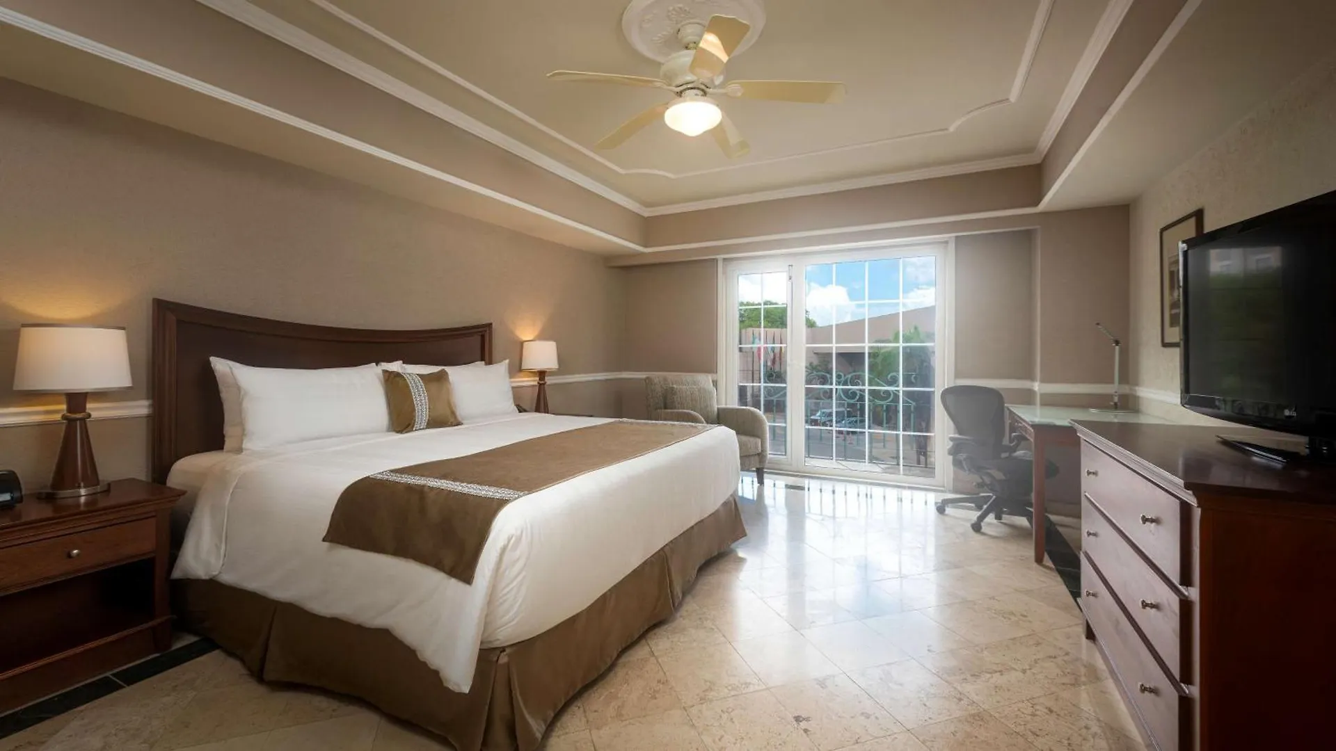 Hotel Villa Mercedes Curio Collection By Hilton Merida